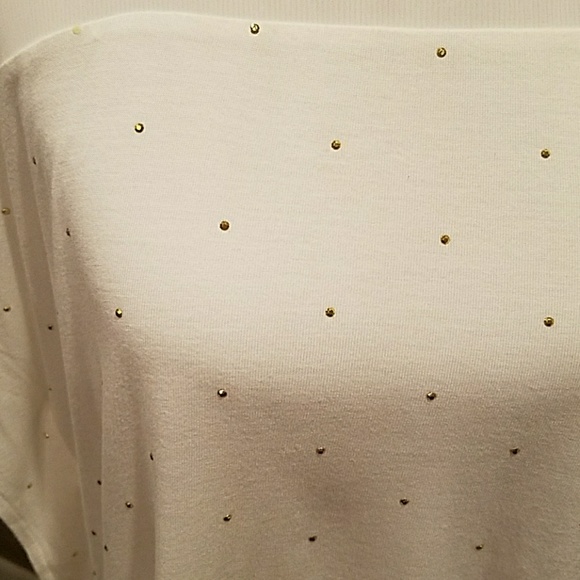 Jennifer Lopez White and Gold Flowy Layered Top - Picture 3 of 4